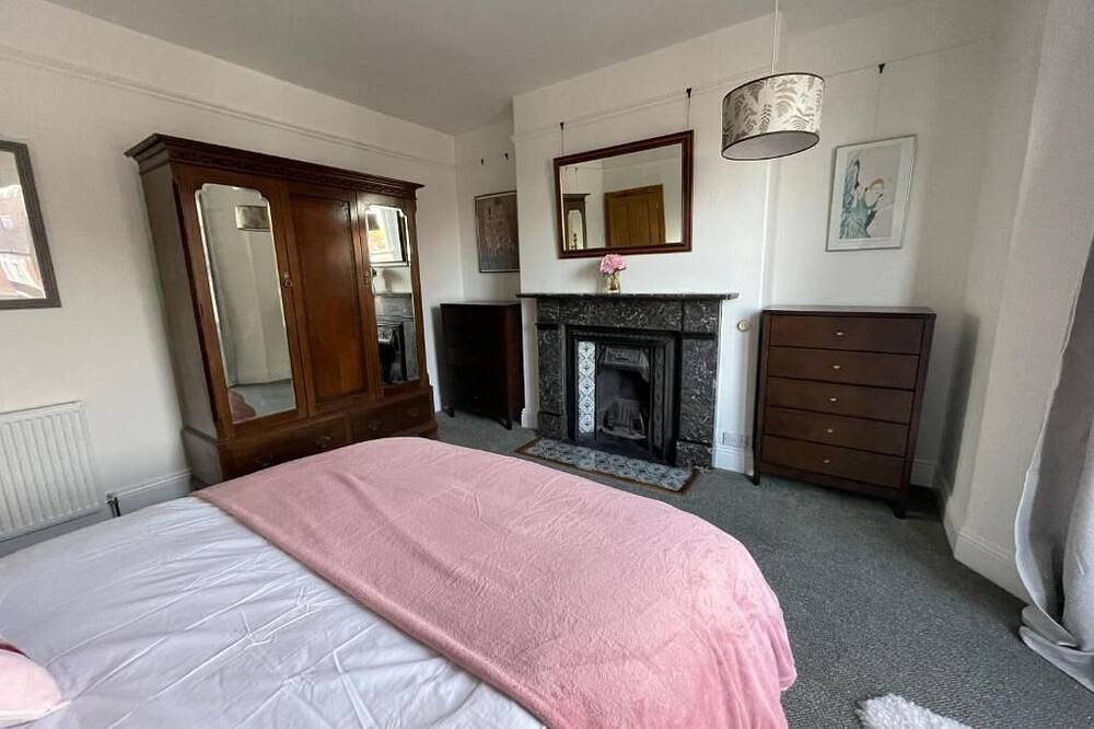 \"Ivyholme\" Superb Premium House in Central Durham Location in Durham, County Durham