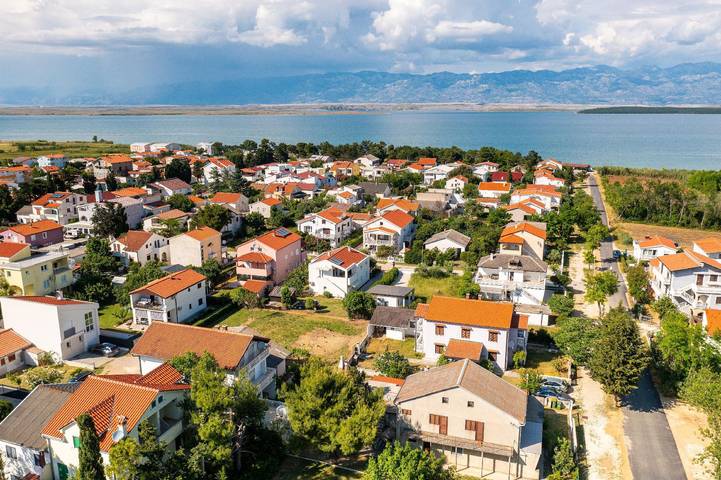 Ferienwohnung für 3 Personen, mit Garten in Privlaka