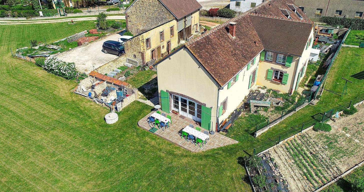 Chez Vicky et Do, 4 chambres d'hôtes - Chambre Acajou in Mézilles, Région d'Auxerre
