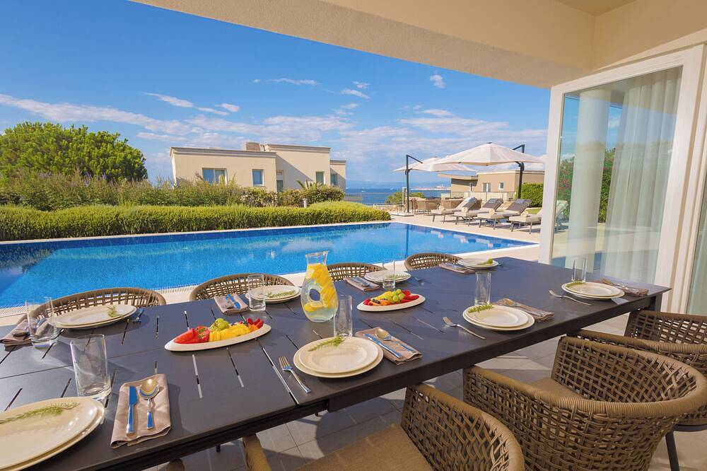Charming 3-bedroom Villa Istria Residence with Wifi, fitness room at Crveni Vrh in Umag, Umag und Umgebung