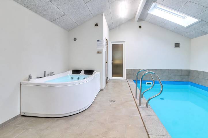 Ferienhaus für 10 Personen, mit Whirlpool und Sauna sowie Terrasse in Kelstrup Strand - 3
