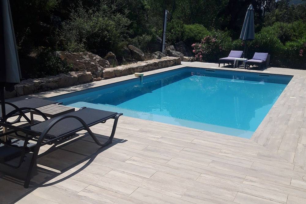 Villa pour 4 Personnes dans Porto-Vecchio, Arrondissement de Sartène