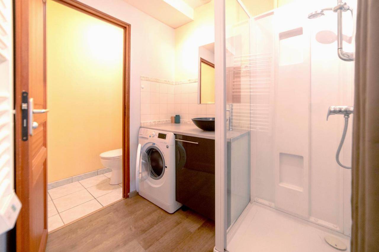 Appartement entier, One-Bedroom Apartment in Chablis, Région d'Auxerre