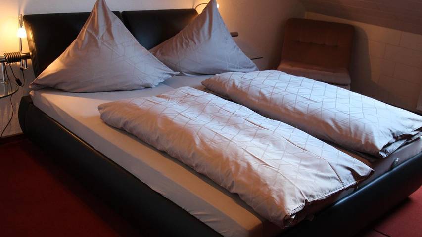 Ferienwohnung für 2 Personen, mit Balkon in Bad Bergzabern - 3