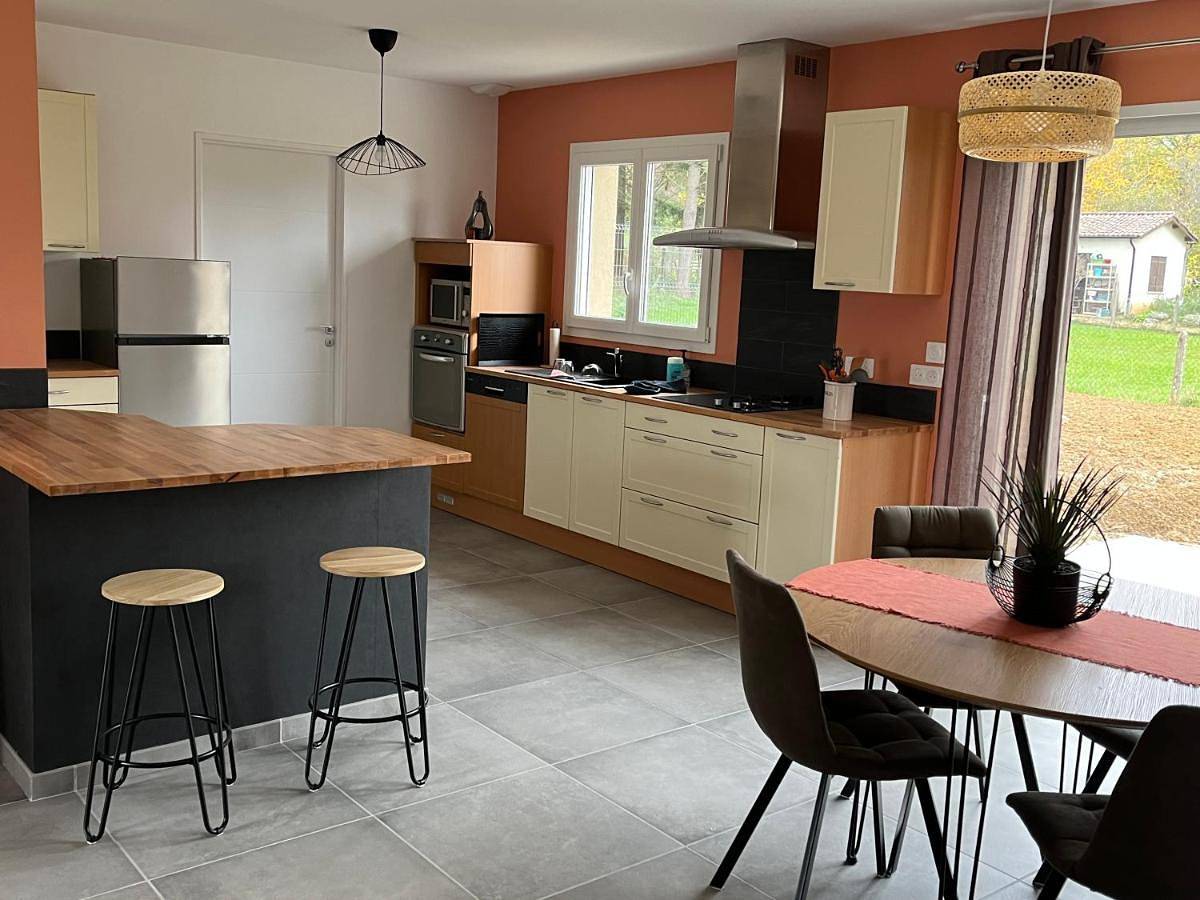 One-Bedroom Villa in Sennecé-lès-Mâcon, Mâcon