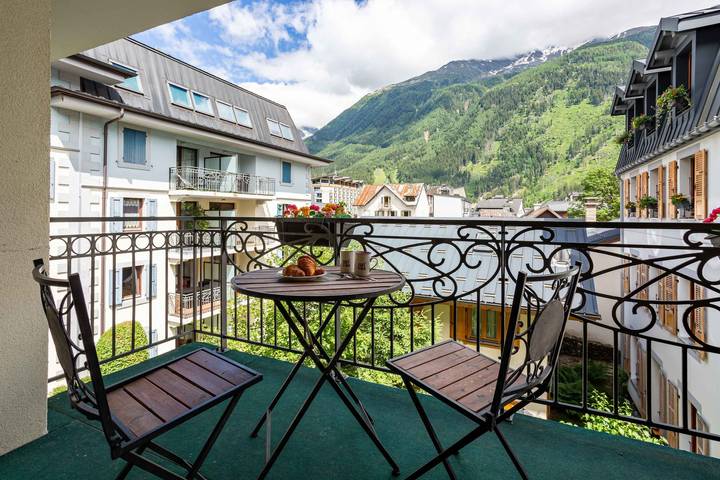 Gîte pour 6 personnes, avec balcon dans Office De Tourisme De Chamonix - 2