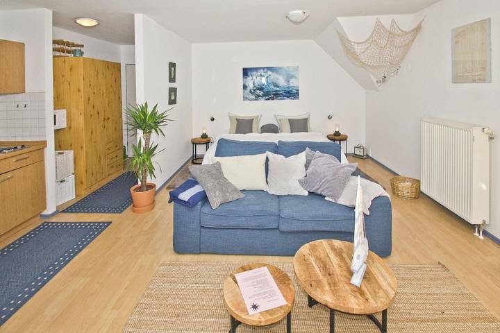 Ferienwohnung für 2 Personen, mit Seeblick und Balkon in Breege - 3