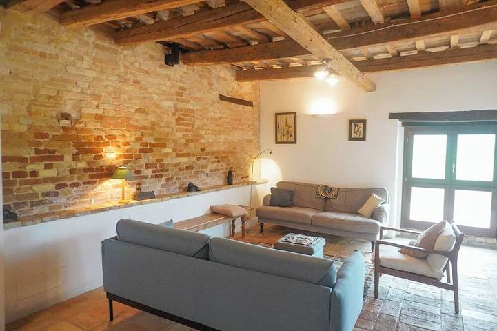Stunning views, close to sandy beaches and gorgeous mountains in Montegiorgio, Provincia di Fermo