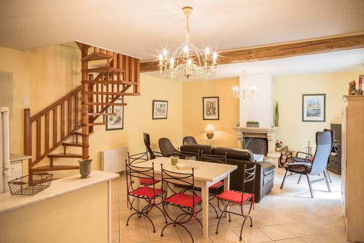 Casa de huéspedes para 6 personas, con jardín - 1