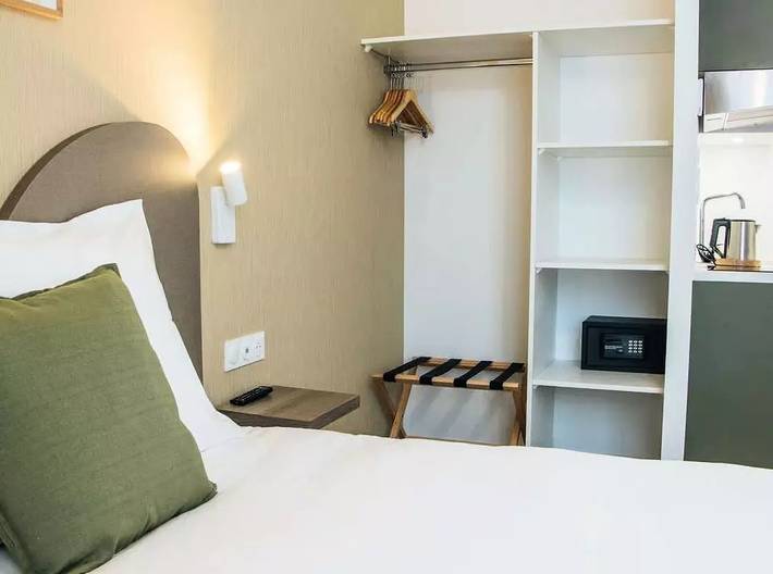 Estudio entero, Estudio 2 personas in Pessac, Región de Burdeos