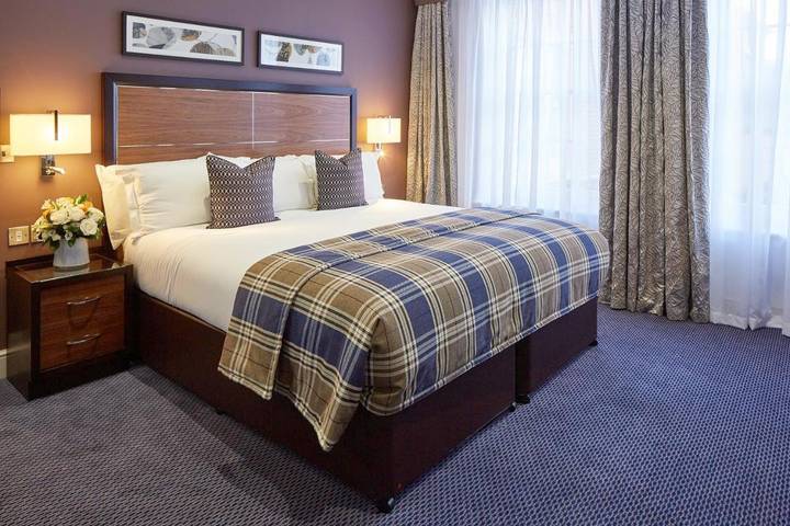 Hôtel pour 2 personnes, avec terrasse à Windsor - 4