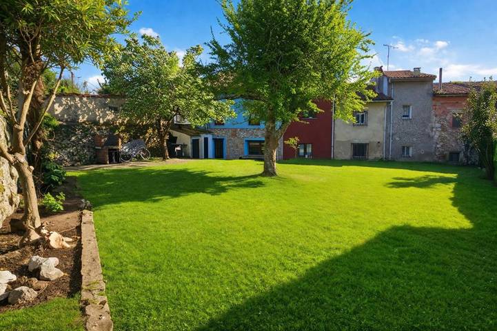 Casa rural para 8 personas, con jardín y terraza, Se admiten mascotas en Poo de Llanes - 2