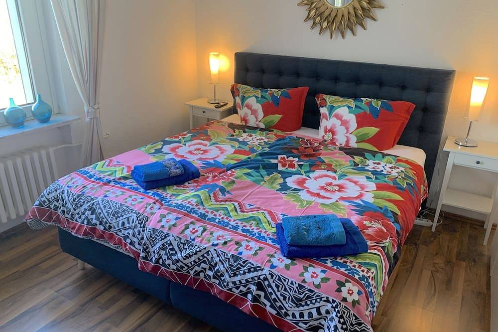 Schicke 75m² 3-Zimmer Ferienwohnung mit Balkon, Blick ins Grüne, in Bremen, Bremen Bundesland