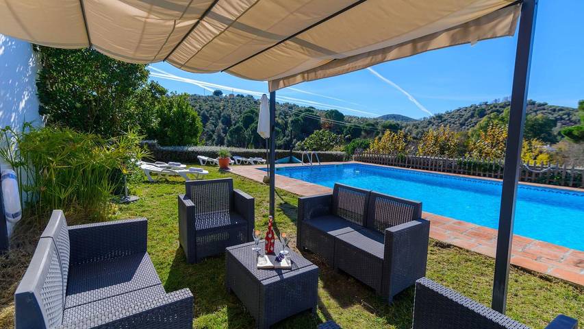 Chalet para 12 personas, con balcón/terraza y piscina en Sierra Norte de Sevilla - 3