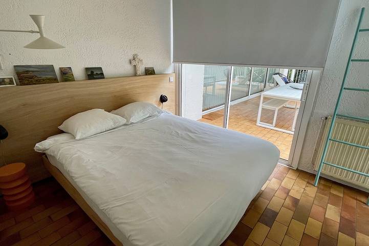 Location de vacances pour 14 personnes, avec jardin et balcon, animaux acceptés dans Port de la Vigne - 2