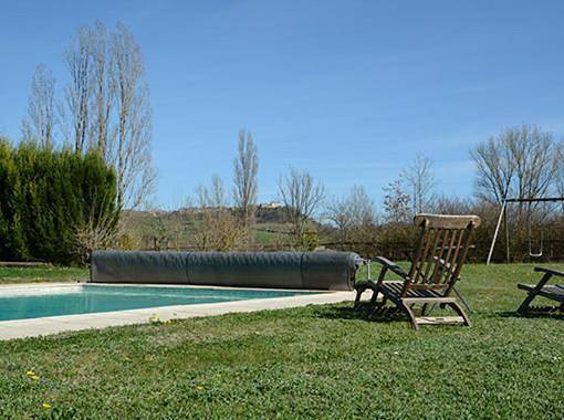 Chambre d’hôte pour 3 personnes, avec vue ainsi que piscine et jardin, adapté aux familles à Castelnau-de-Montmiral - 4