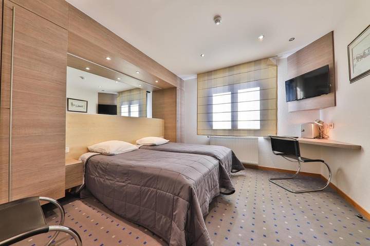 Hôtel pour 7 personnes, avec terrasse ainsi que jacuzzi et sauna, animaux acceptés à Labaroche - 3