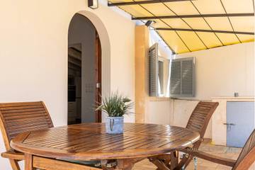 Villa in Pollença Stadt, Pollença für 2 