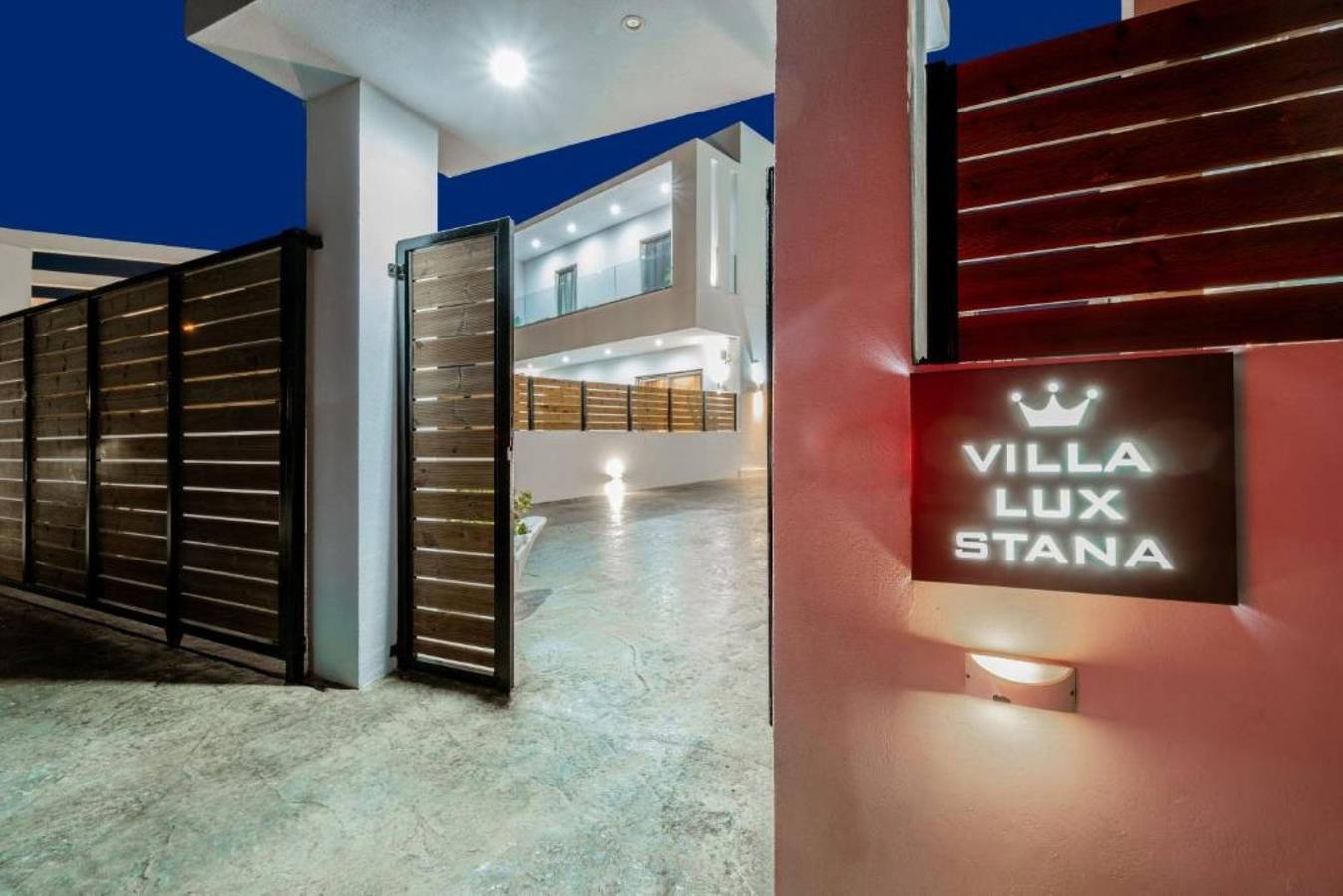 Villa für 10 Personen mit Terrasse in Laganas, Zakynthos