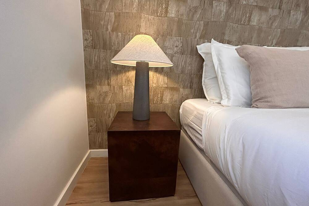 Ganze Wohnung, Arcos House by the Sea, 1 bedroom Apt Sleeps 4 in Paço de Arcos, Oeiras