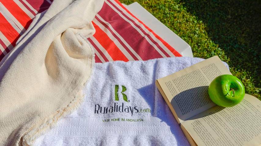 Casa rural para 20 personas, con balcón/terraza y piscina en Sierra de Cádiz - 3