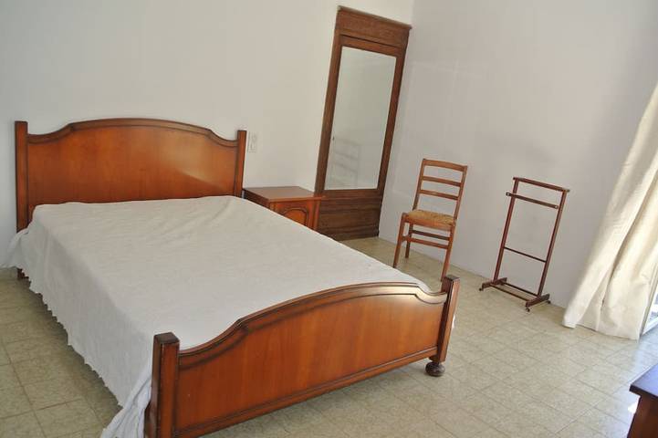 Location de vacances pour 8 personnes, avec balcon, animaux acceptés à Tavera - 2