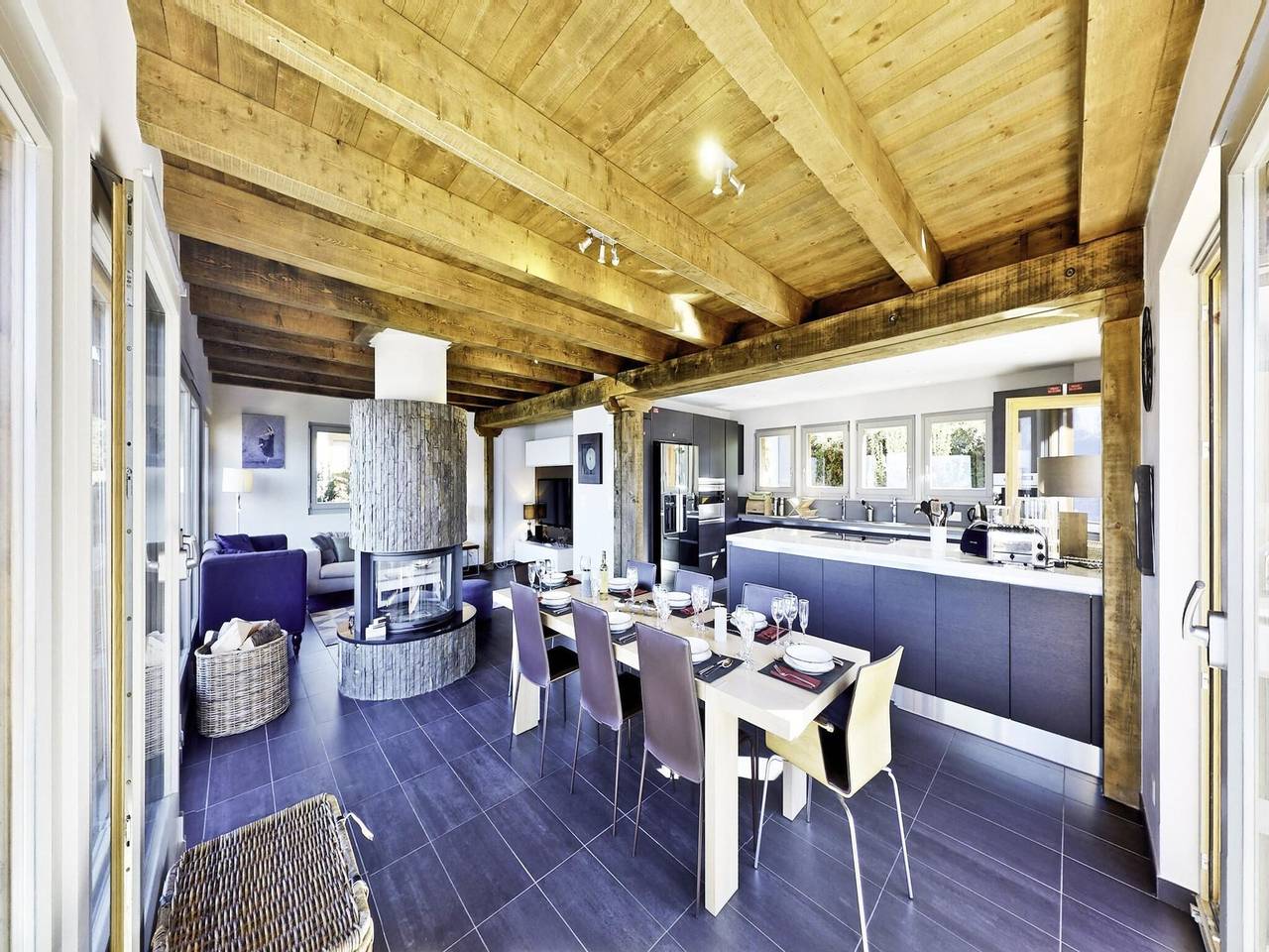 Chalet in 4 Valleys near Ski Lift in Nendaz, Alpes del Valais