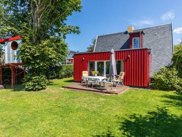 Bungalow für 6 Personen, mit Seeblick und Garten in Nienhagen