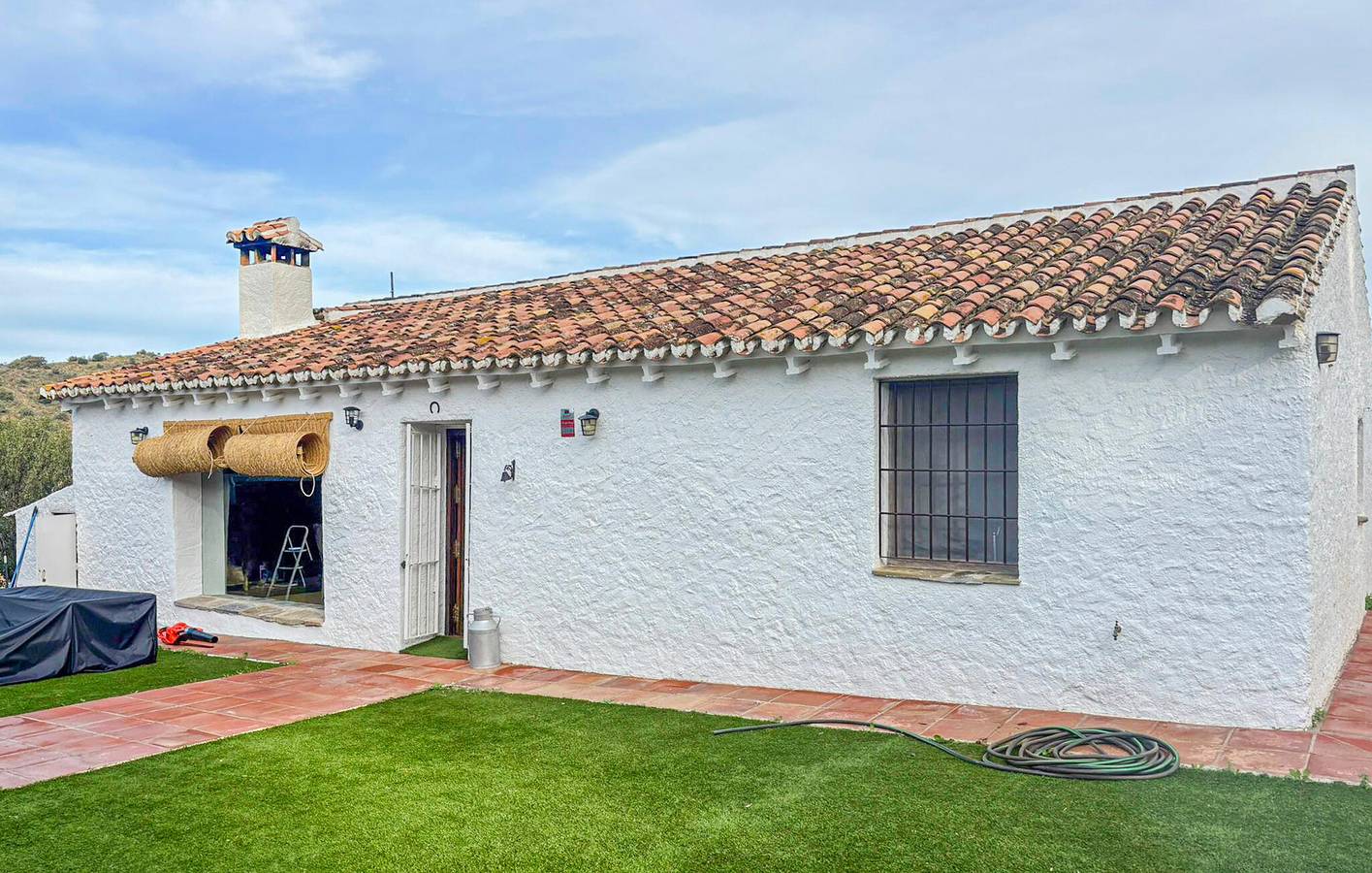 Apartamento con Vistas al Mar, Piscina, Parking y Terraza - Cerca de Olías in Málaga (Este), Málaga