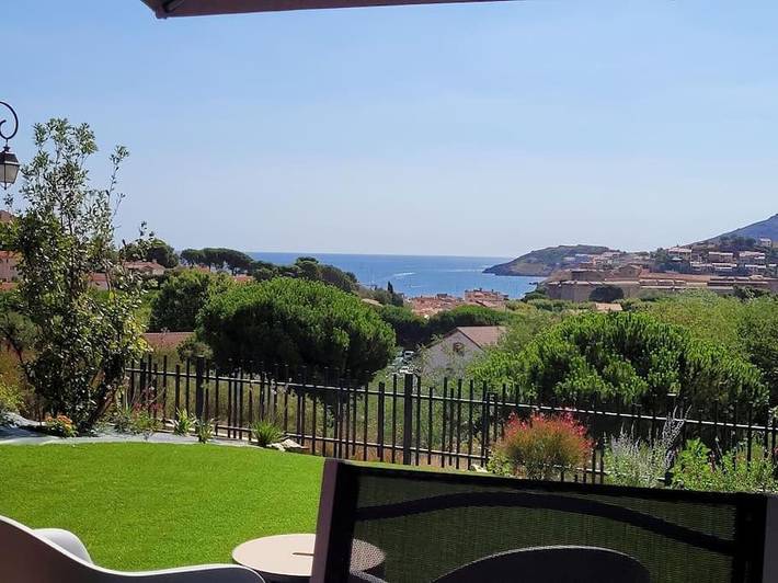 Gîte pour 4 personnes, avec Terrasse ainsi que Jardin et Vue dans Gare De Collioure