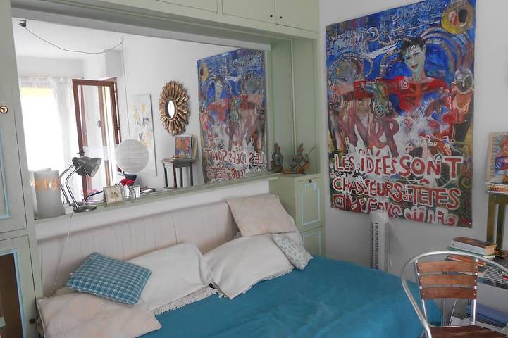 Entire apartment, Charming 2 room apartment, small terrace with sea view in Cannes, Mediterranean Coast (France)