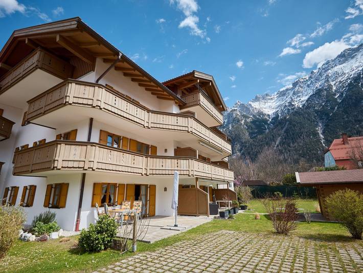Hütte für 5 Personen, mit Garten und Terrasse, kinderfreundlich im Mittenwald - 2