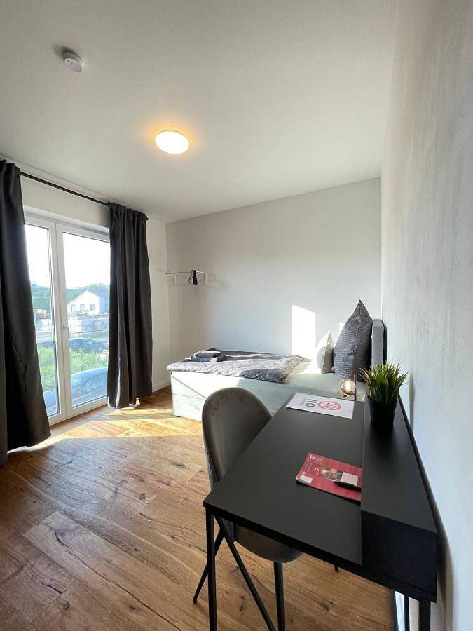 Ferienwohnung für 6 Personen, mit Balkon und Terrasse sowie Ausblick in Kruft - 3