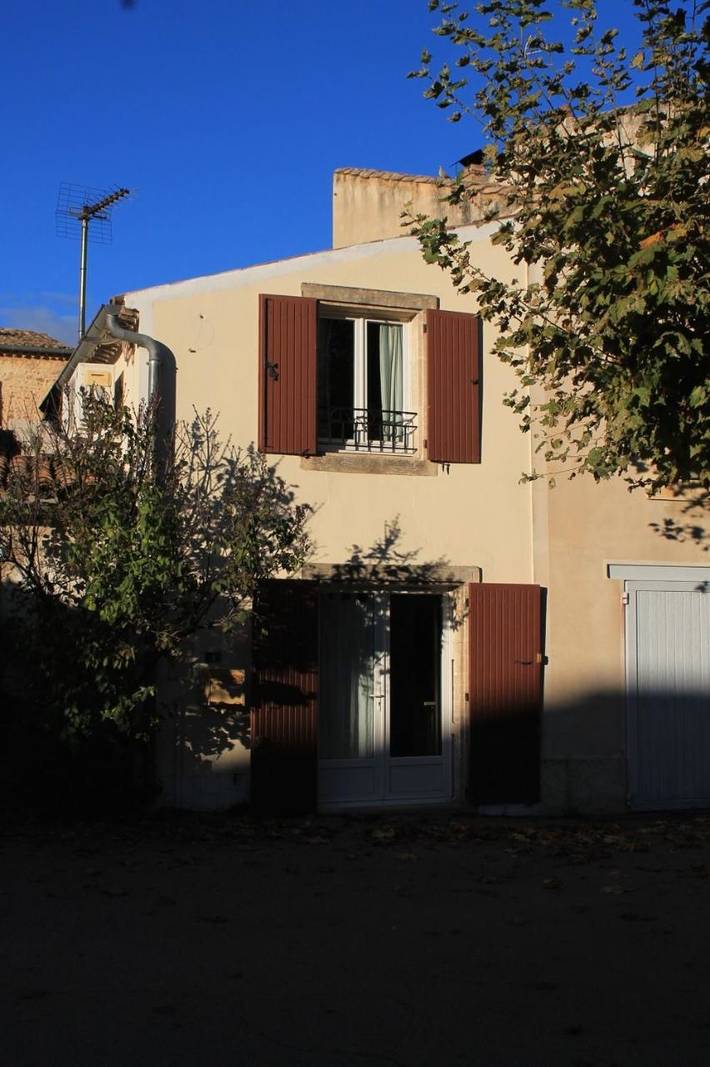 Location de vacances pour 4 personnes, avec vue et terrasse à Saint-Pantaléon-les-Vignes - 3