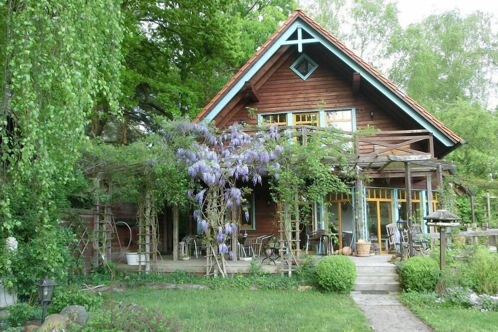 Das Ferienhaus (Ranchhaus) an der Aller mit Sonnenterrassen und Weitblick in Wienhausen, Lüneburger Heide