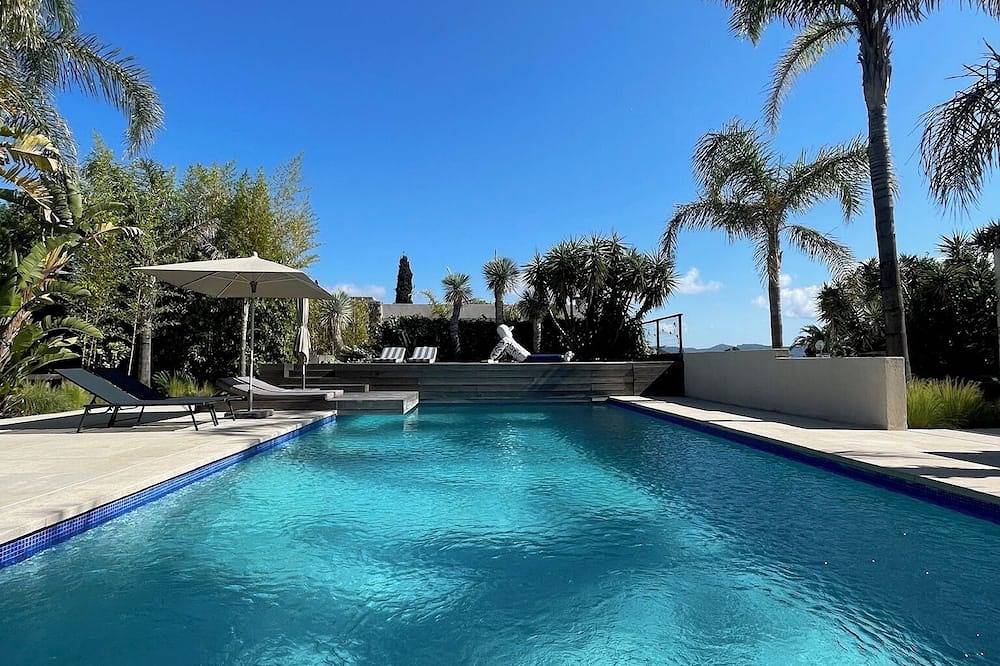Casa vacanza a Var a partire da 606€ a notte