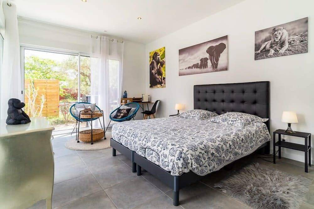 Le logis de la castagne in Caumont-sur-Durance, Vaucluse