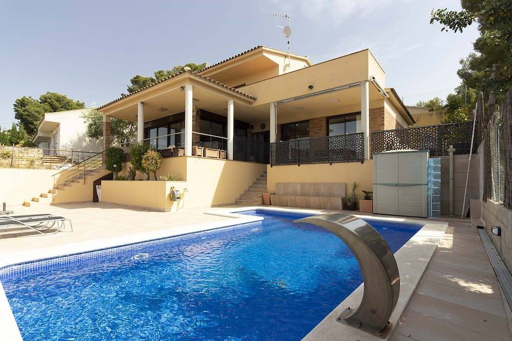 Villa Meritxell: Vistas increibles, Piscina privada, Barbacoa in Roda de Berà, Costa Dorada