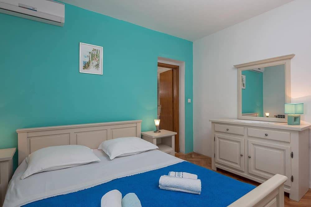 Split-området -Trogir Beach Resort nær Trogir og Split Tilbud Mai in Slatine, Čiovo