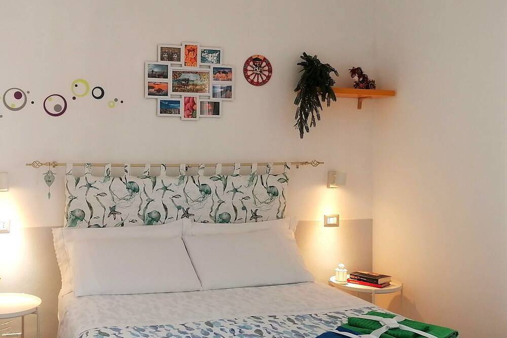Brezza Marina - Holiday home facing the sea in Santa Teresa di Riva, Messina Province