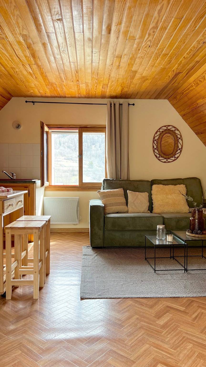 Studio entier, Studio éco, terrasse, calme et nature in Beuil, Région de Nice