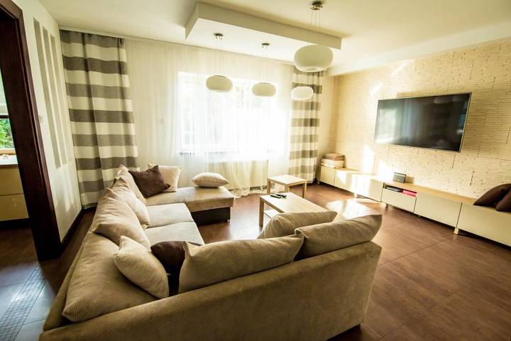 Villa für 21 Personen, mit Pool und Ausblick sowie Garten, mit Haustier in Polen - 2