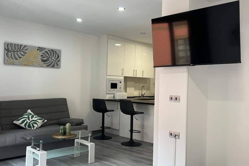 Appartamento intero, Rosal Central Studios 1: Centro Histórico, Oviedo in Oviedo, Montagne Cantabriche