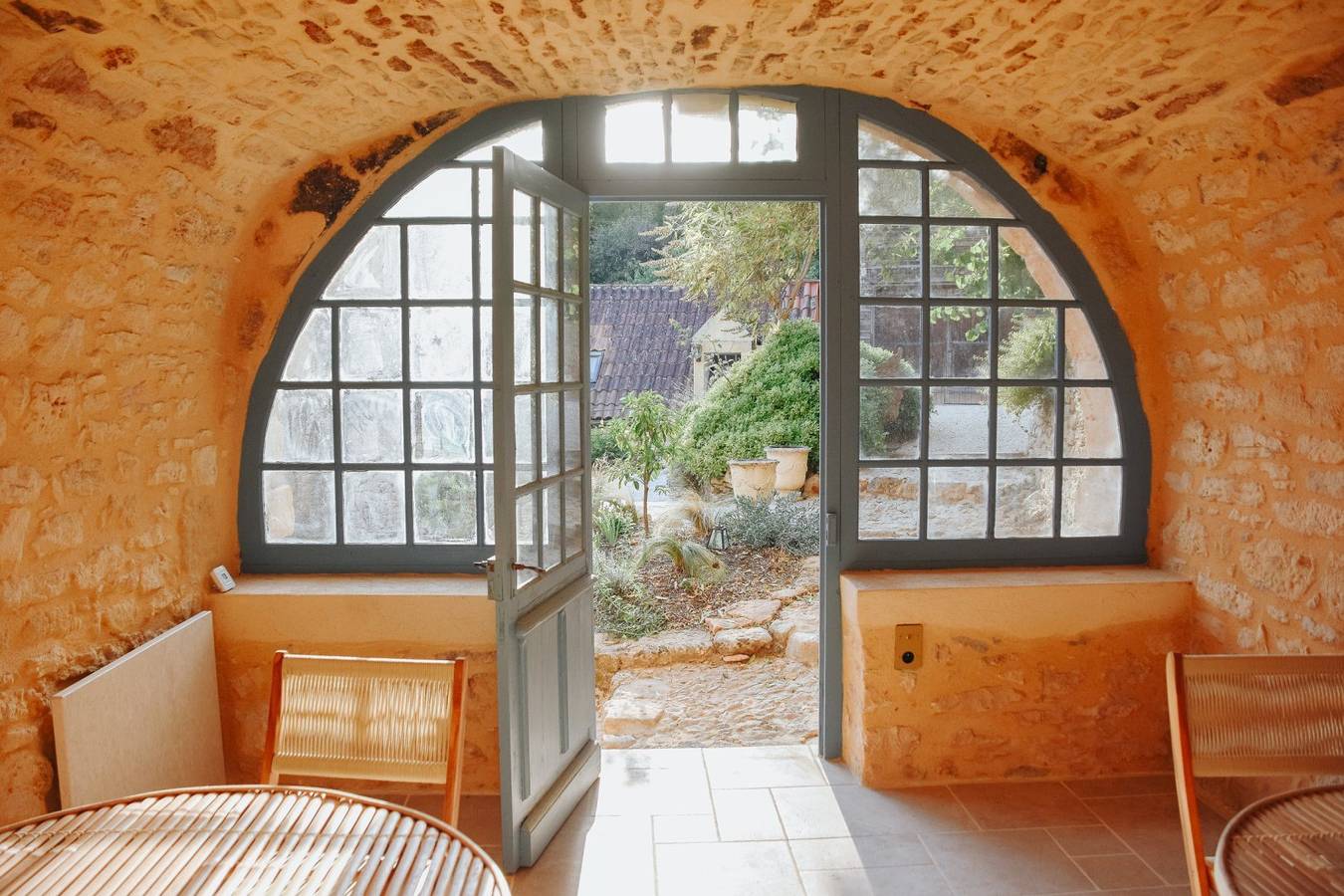 Maison Cistus - Maison d'hôtes de charme - Suite Terrasse Tilia in Vitrac, Périgord Noir