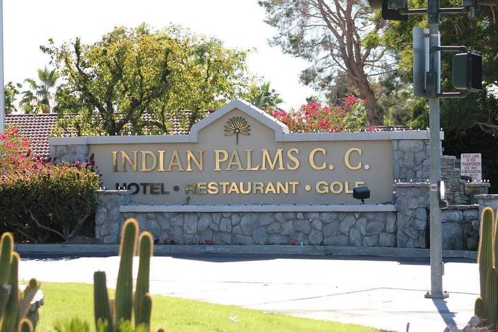 Vacation rental for 6 people, with yard and hot tub as well as balcony in Indio (CA)