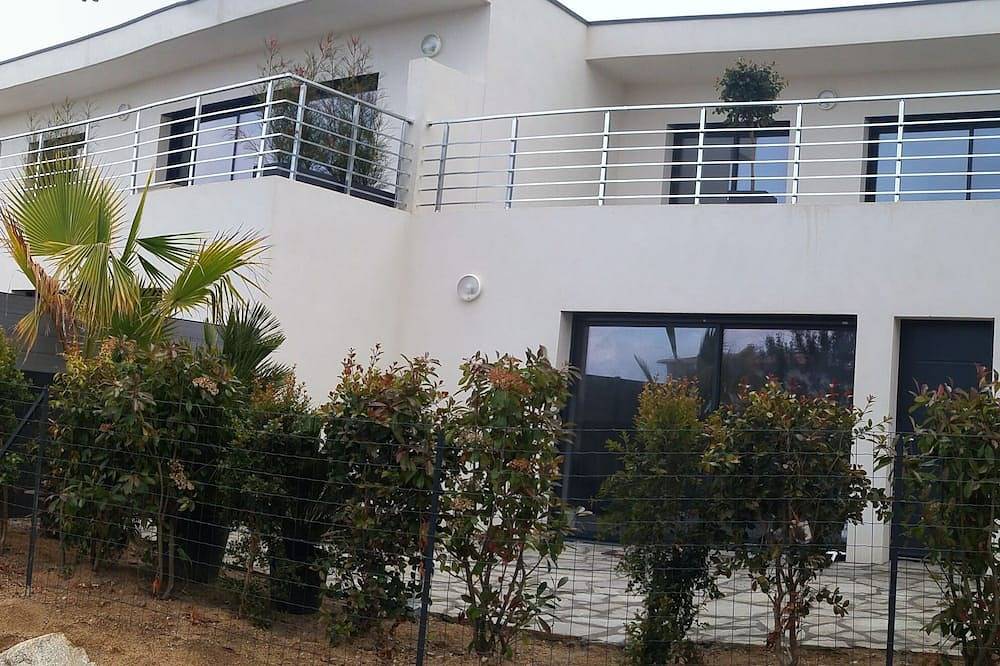 Ganze Wohnung, , meerblick große terrasse 25m ², 6/8 pers, 1km strand von agosta und geschäfte in Albitreccia, Ajaccio und Umgebung