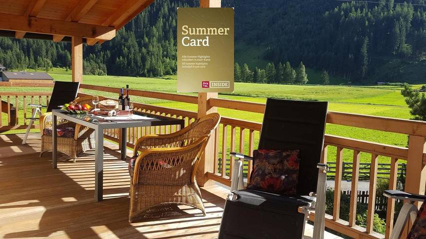 BnB für 4 Personen, mit Balkon in Huben