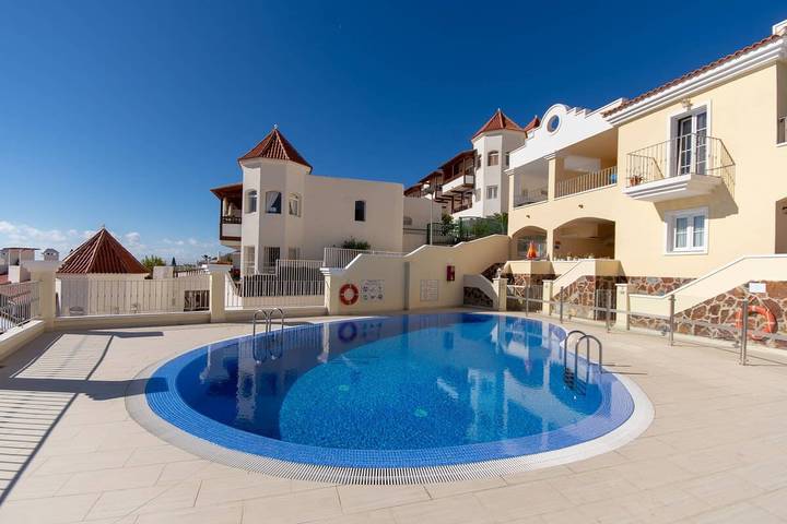 Appartement de vacances pour 4 personnes, avec jardin et piscine - 1