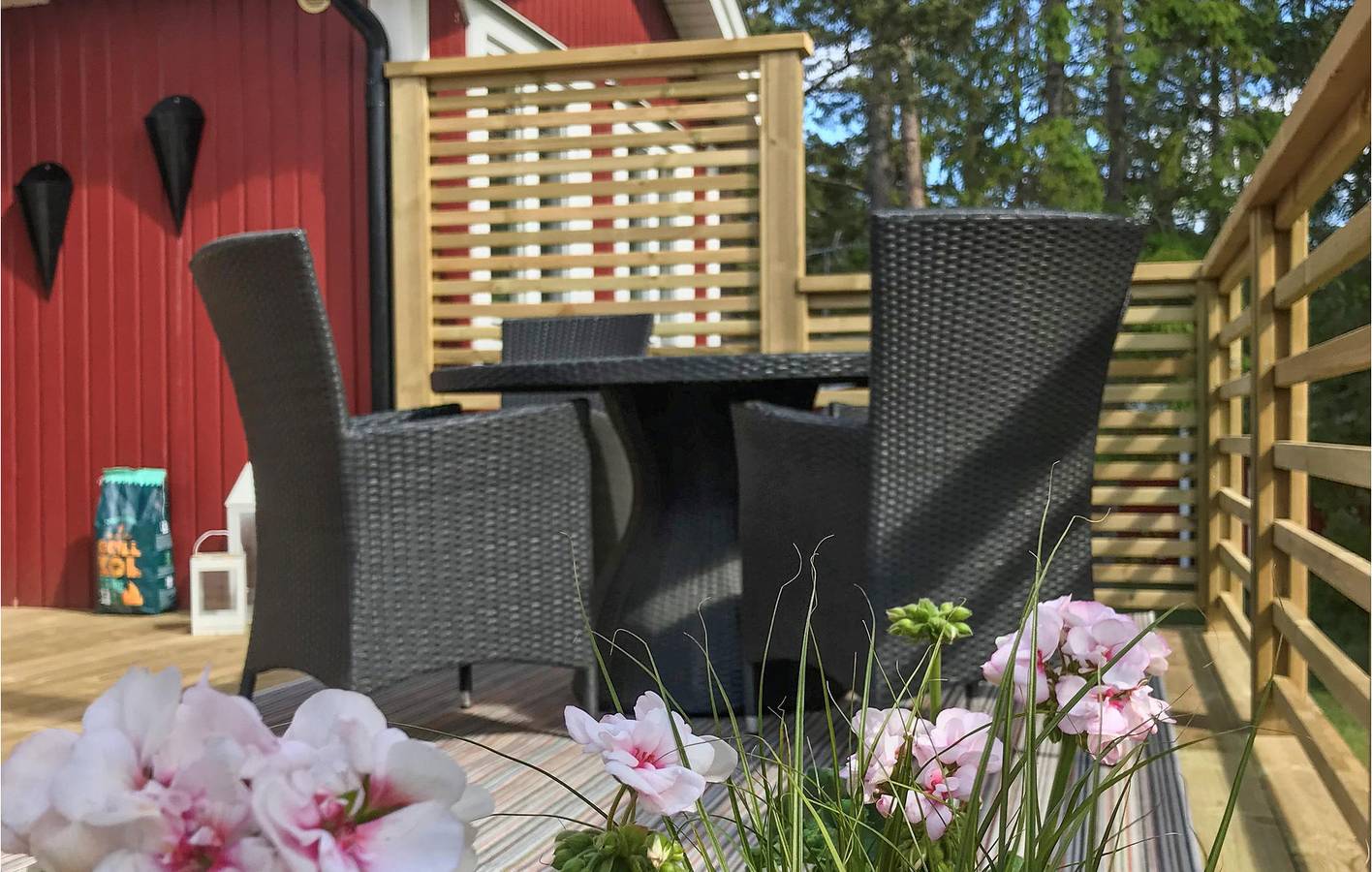 Ferienhaus für 6 Personen mit Terrasse in Oknö, Mönsterås und Umgebung