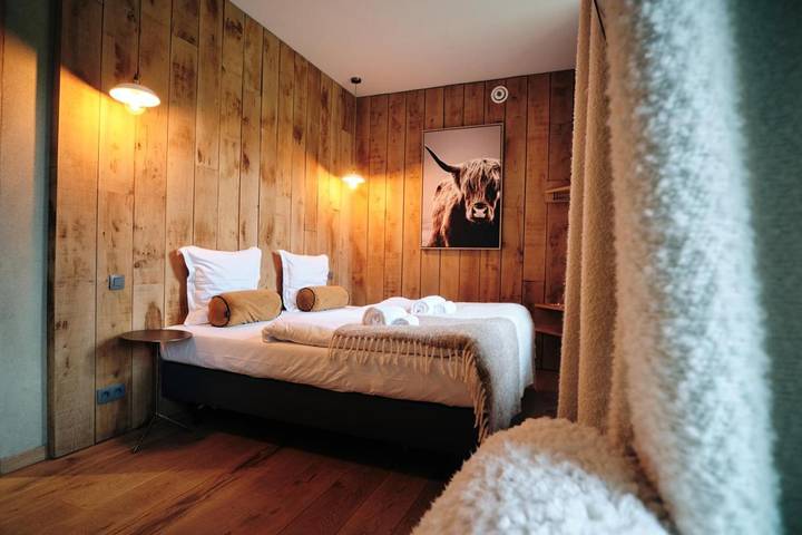 Pension voor 4 personen, with tuin and uitzicht as well as sauna in Durbuy